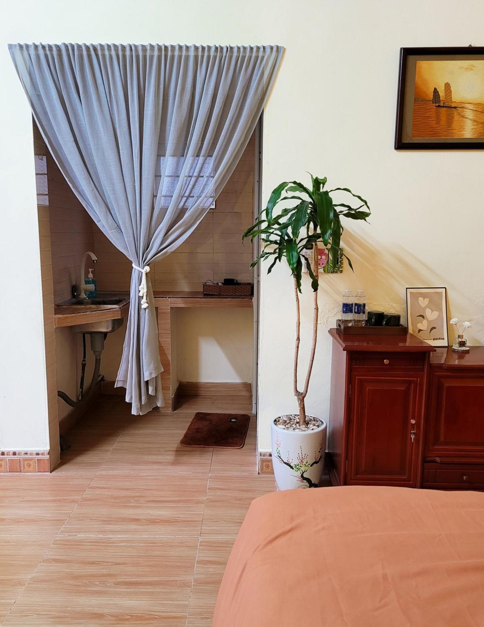 Hotel Tiny Garden House Cat Ba Chan Chau Esterno foto